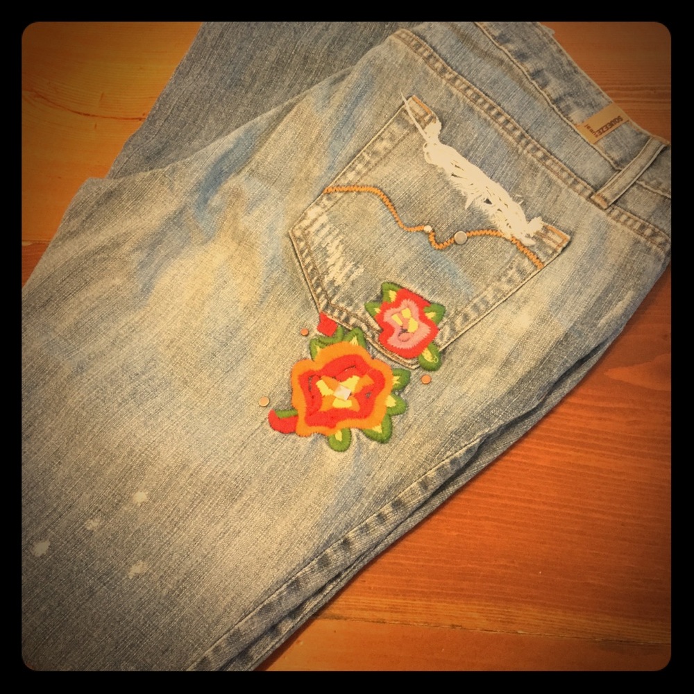Squeeze jeans - embroidered